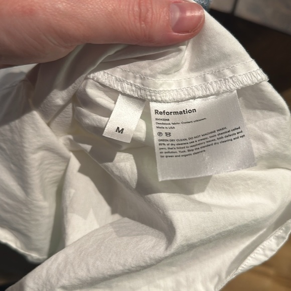 Reformation Ludlow Button Down - Picture 5 of 7